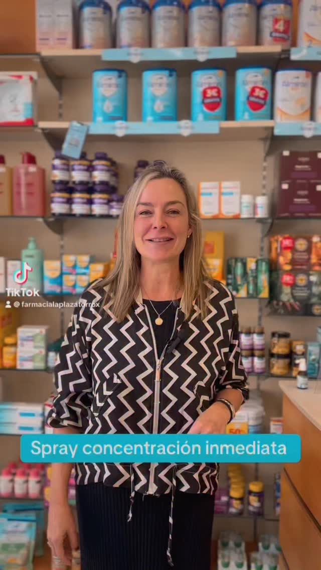 Instagram post from farmacialaplazatorrox. This post is in position 0.