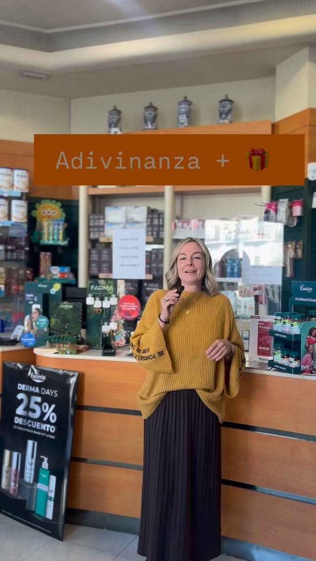 Instagram post from farmacialaplazatorrox. This post is in position 2.