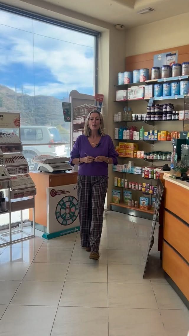 Instagram post from farmacialaplazatorrox. This post is in position 2.